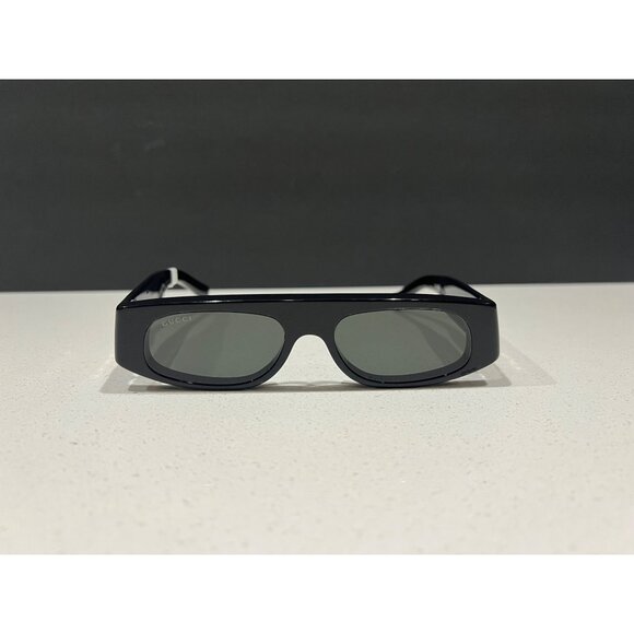 GUCCI GEOMETRIC SHAPED FRAME BLACK FOLD LOGO SUNGLASSES - Picture 3 of 12